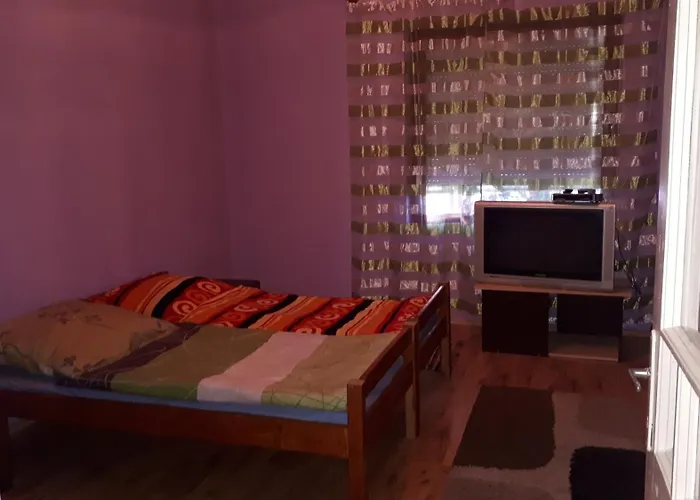 Janka Vendeghaz Es Apartman